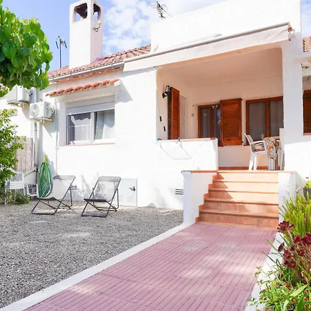 Casa Uly Holiday home Riumar