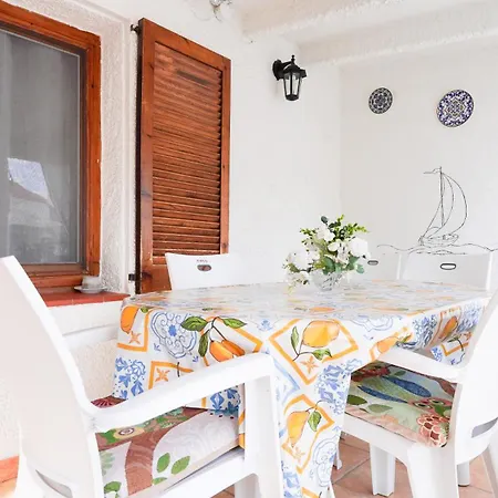 Casa Uly * ريومار